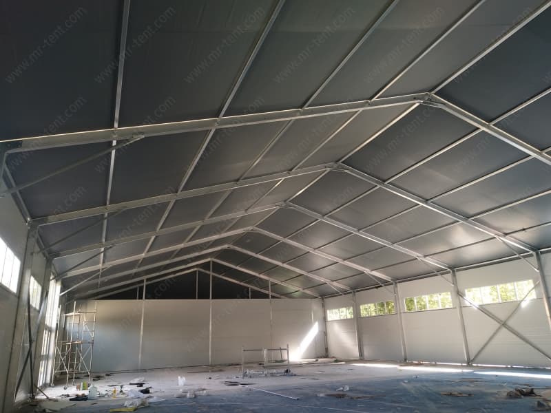 Carpa de Almacenamiento con Paredes Sándwich de Gran Formato