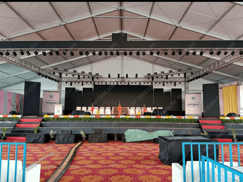 Carpa Temporal Grande para Reuniones y Eventos con Capacidad para 1000 Personas