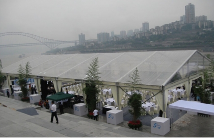 Outdoor transparent tent for 500 people