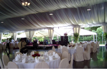 Wedding tent for 800 people
