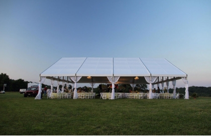 White aluminum wedding party tent for 1000 people