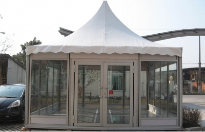 Pagoda tent with glass wall